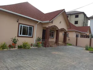 3bdrm House in Oyarifa for sale