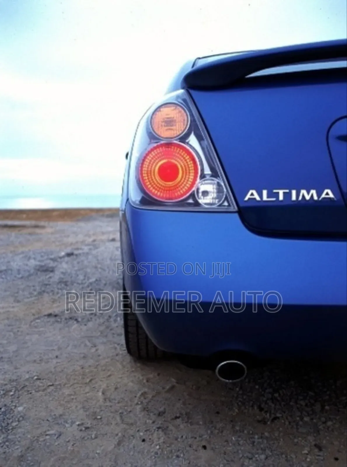 Nissan Altima Taillight 2002,2003,2004,2005,2006