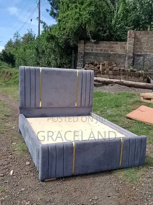 This Is Original Queen Size Bed 10 Inches Furniture Fabric.