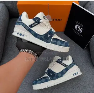 Louis Vuitton Sneaker