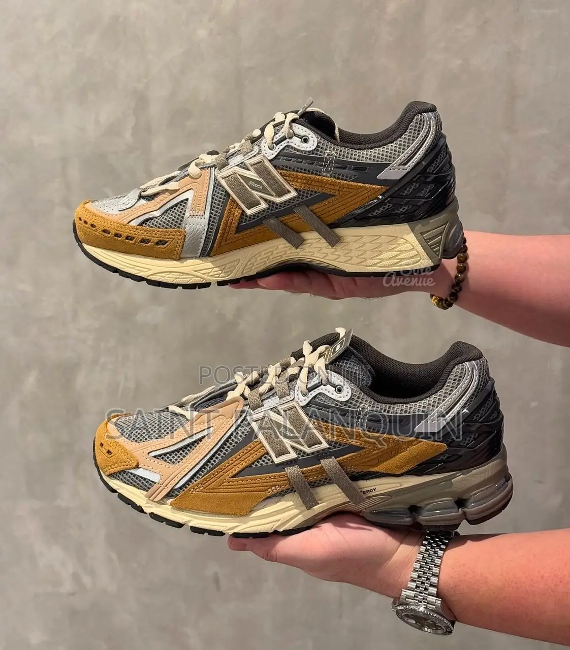 New Balance Tennis Shoes