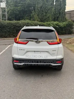 Honda CR-V Special Edition 2021 White