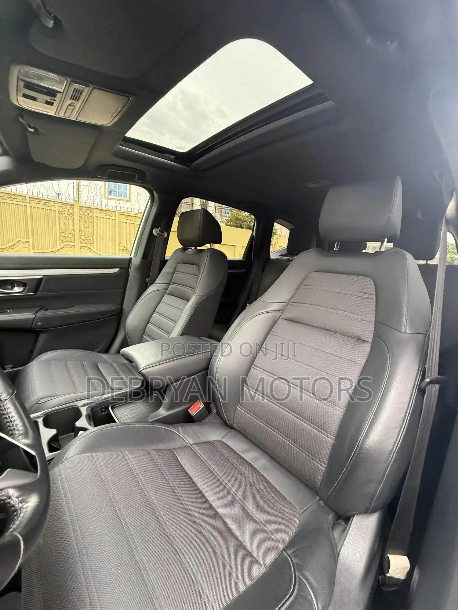 Honda CR-V Special Edition 2021 White