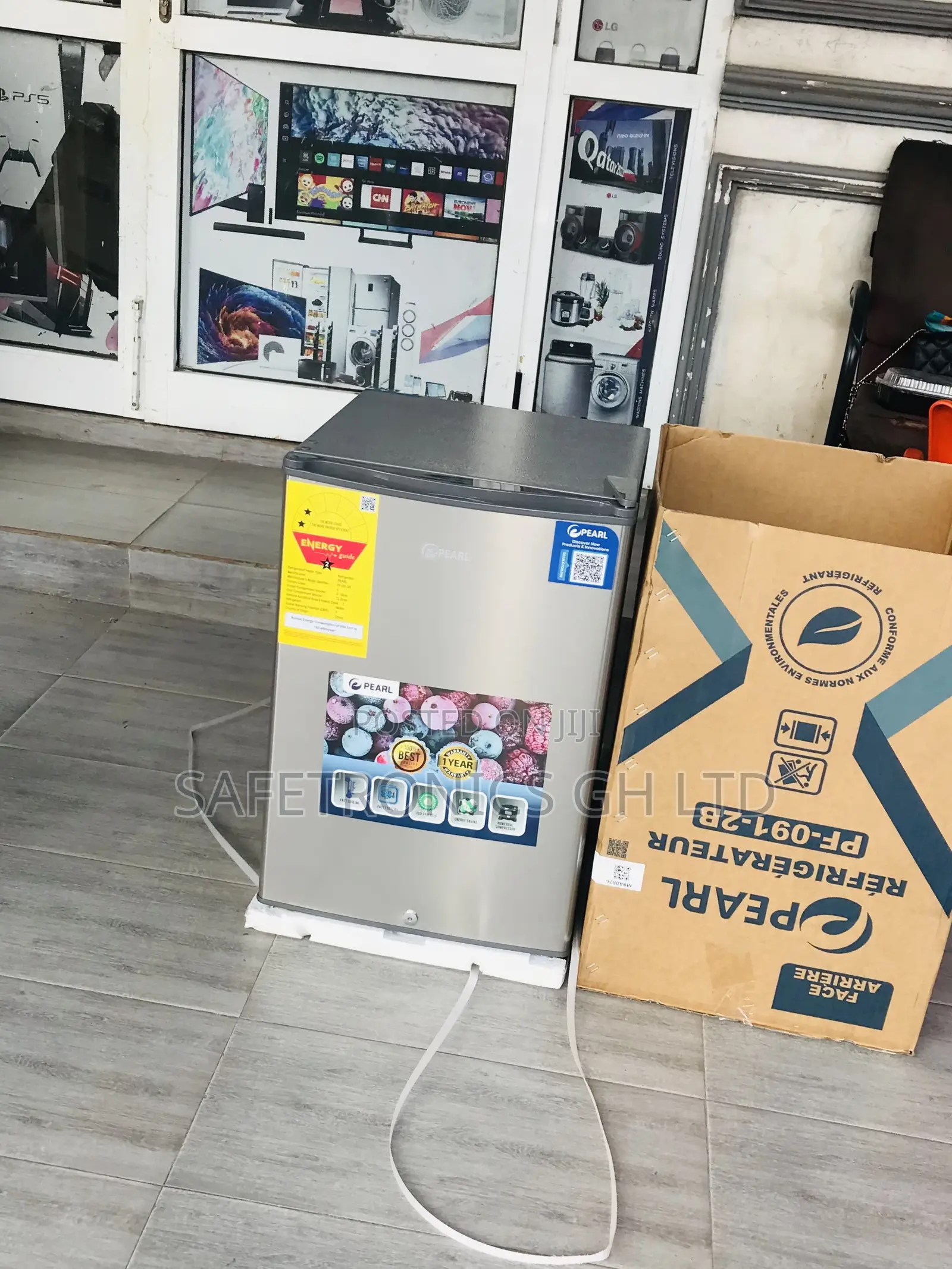Quality Fast Pearl 70 Liters Singledoor Tabletop