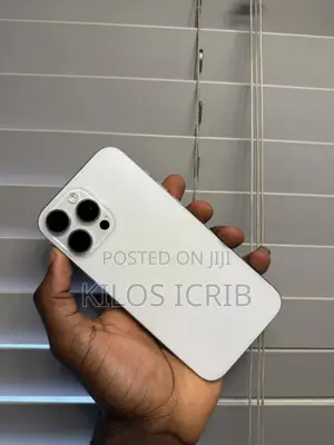 Apple iPhone 16 Pro Max 256 GB White