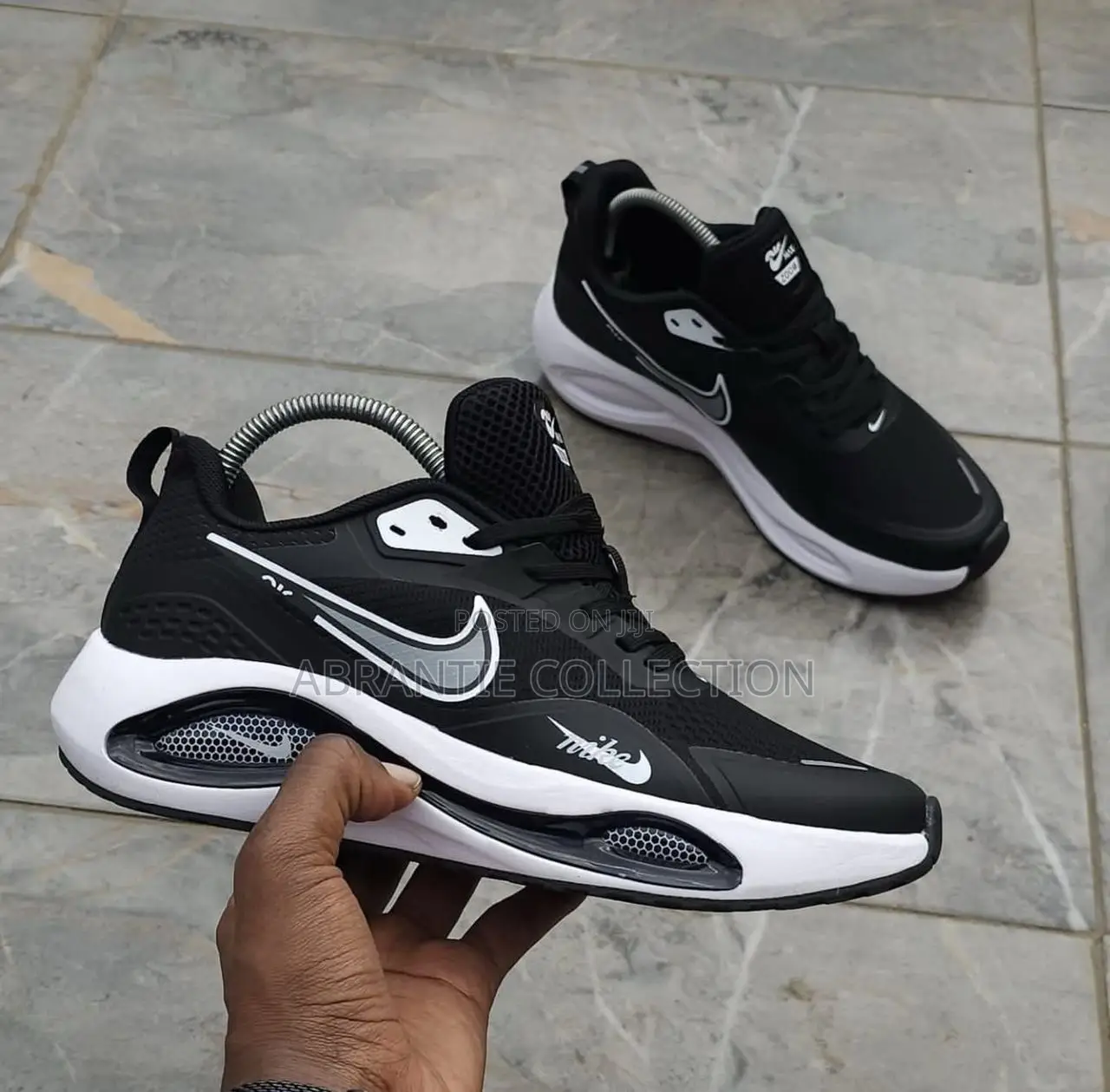 Nike Air Zoom Winflow V2
