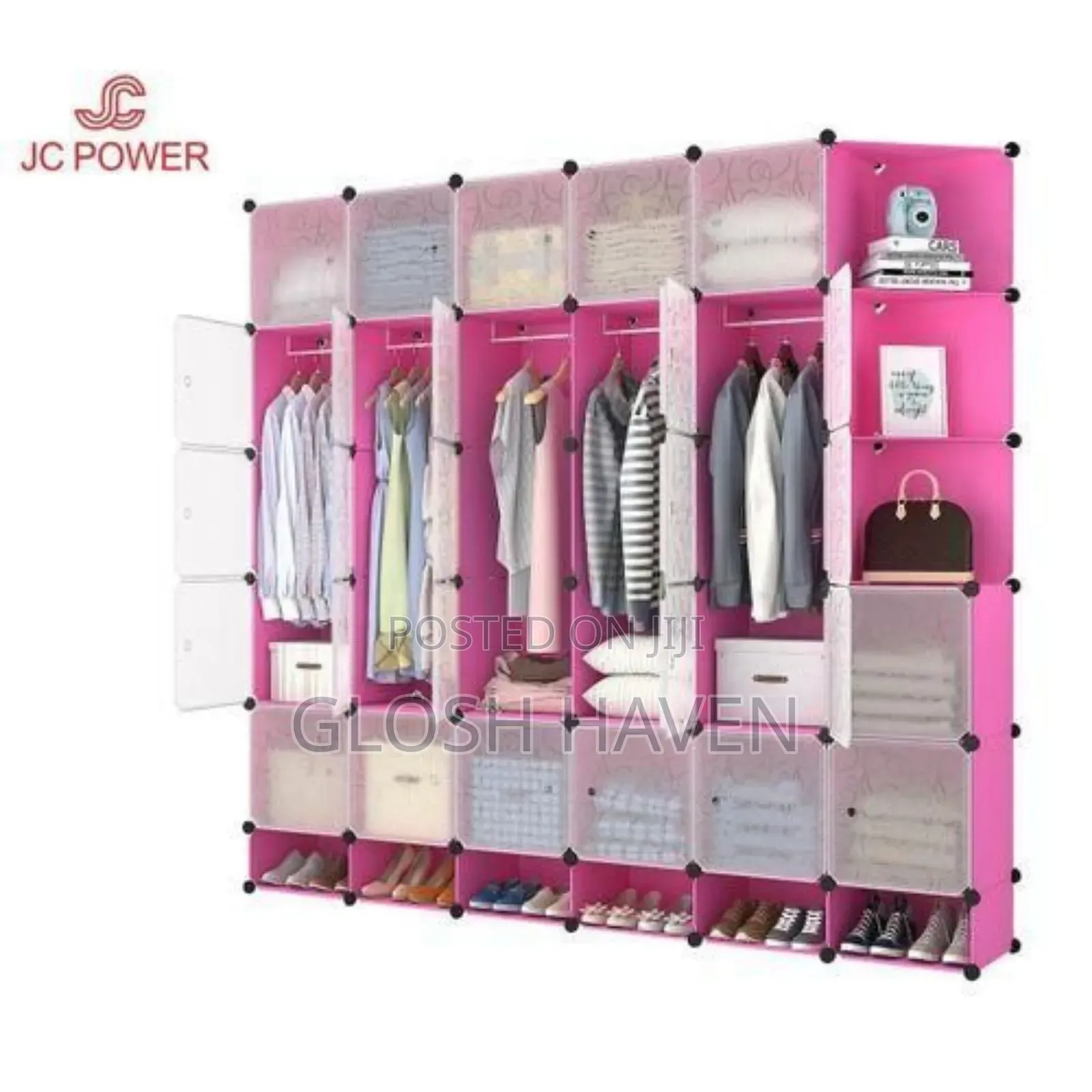 30 Cubes Wardrobe