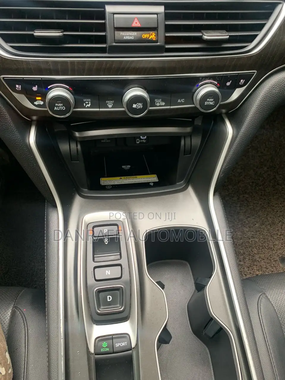 Honda Accord Touring 2.0T 2020 Black
