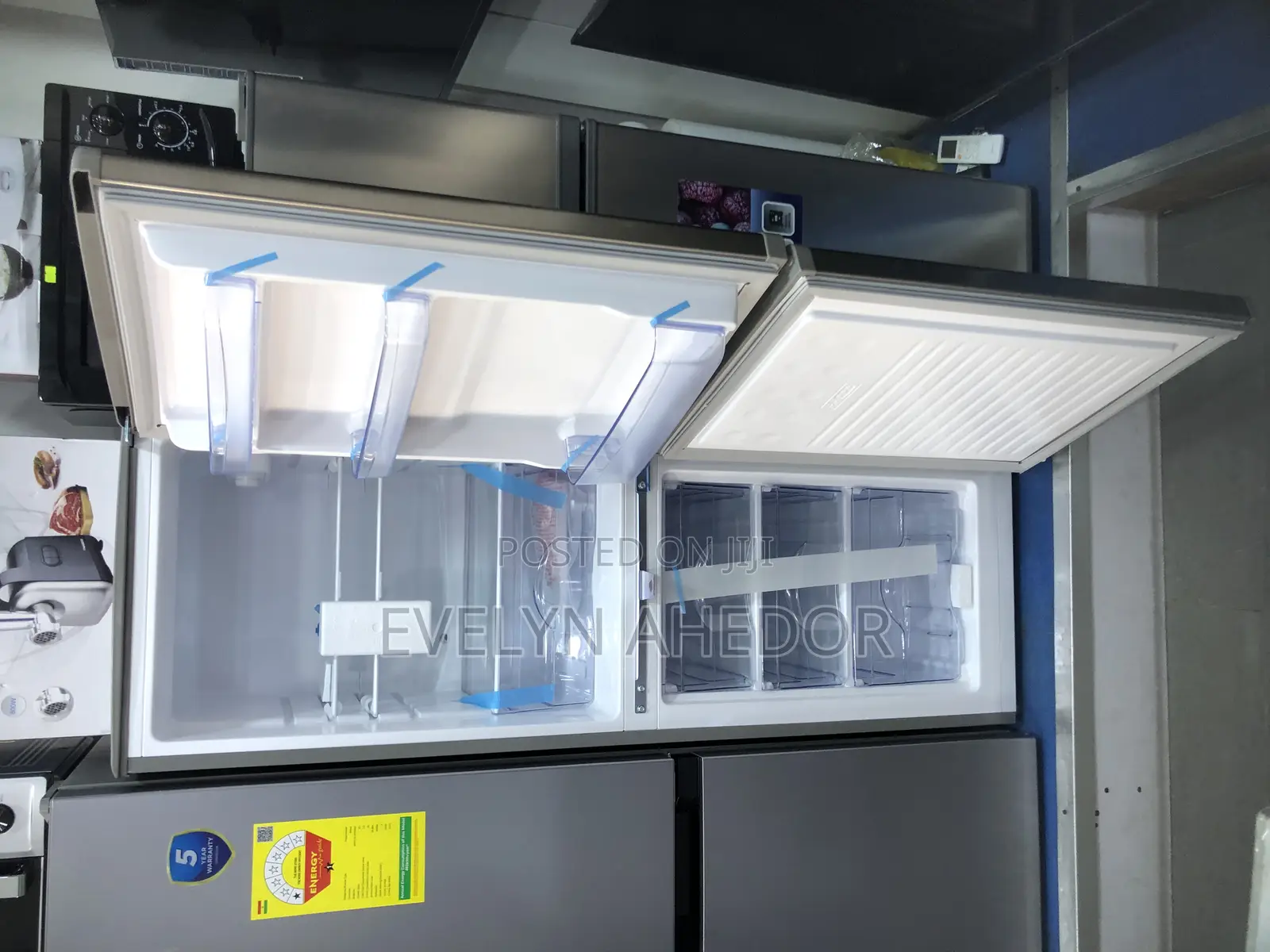 Bottom Freezer Pearl Fridge 142 Liters Available as Seen