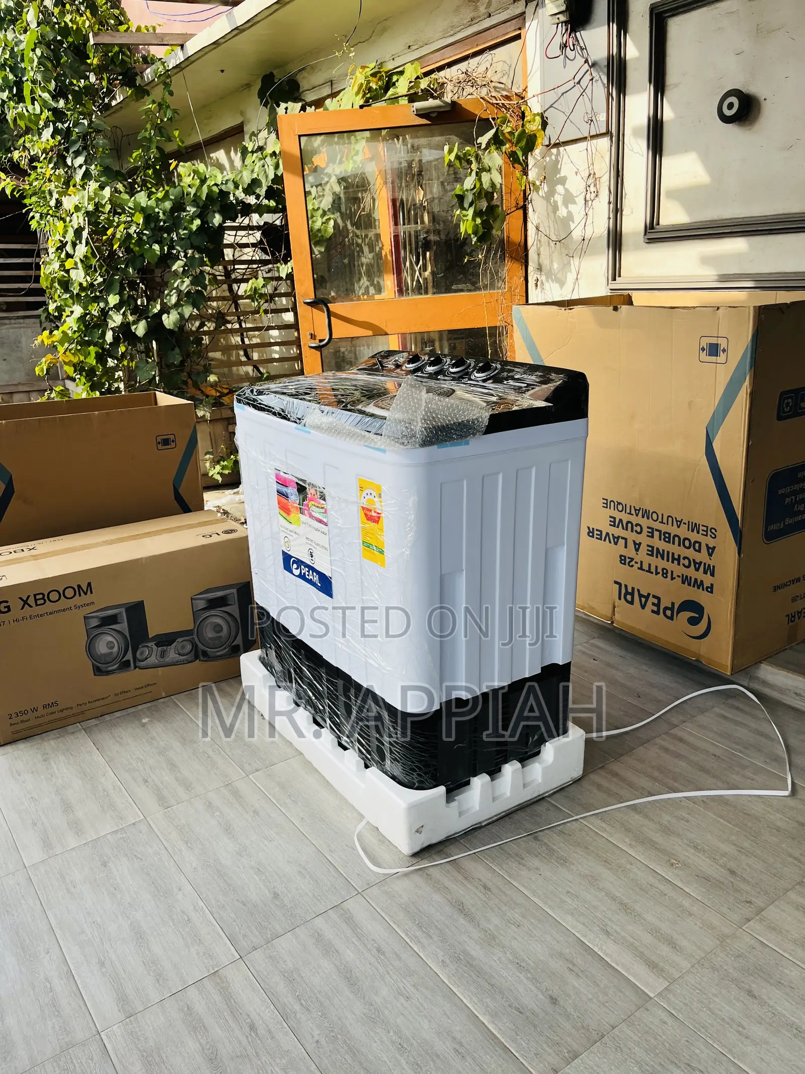 Get Pearl 18kg Top Load Washing Machine With Spin Dry.