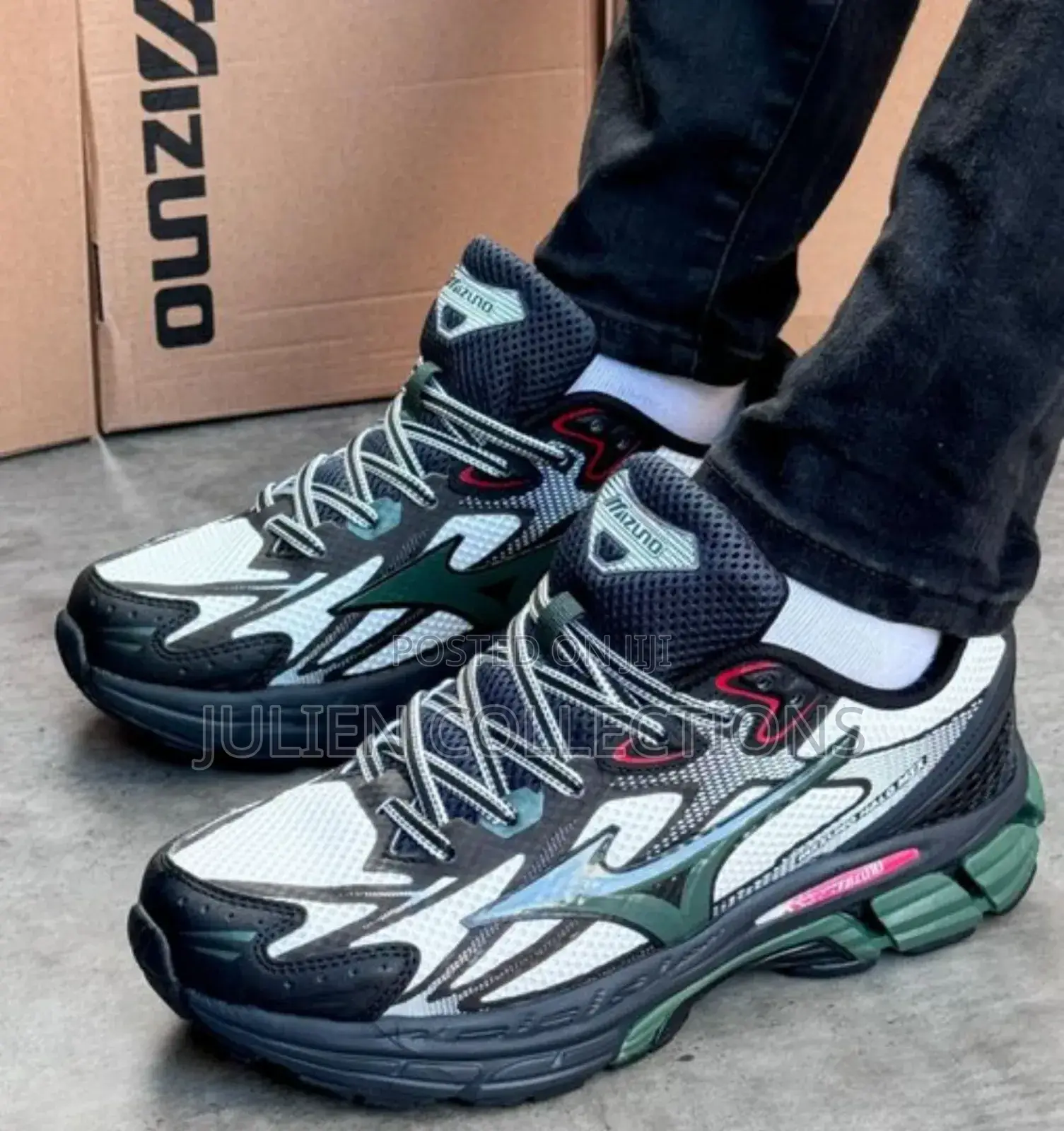 Mizuni Sneaker