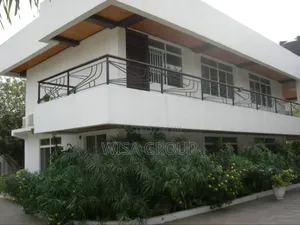 5bdrm Duplex in Wisa Group, Accra Metropolitan for rent