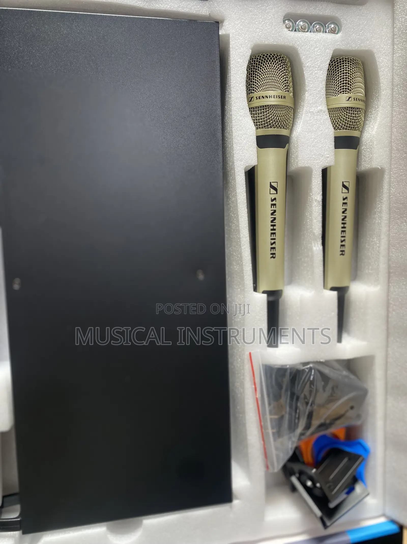 Senheiser SKM 900 Wireless Microphone