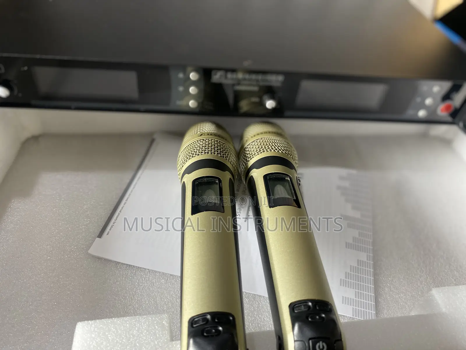 Senheiser SKM 900 Wireless Microphone