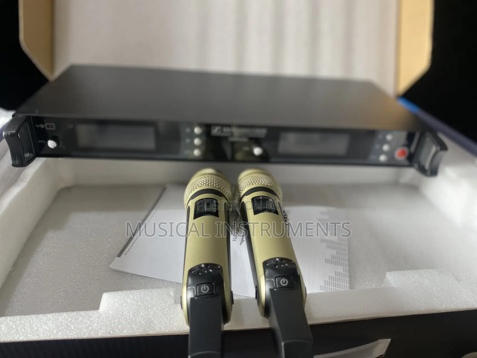 Senheiser SKM 900 Wireless Microphone