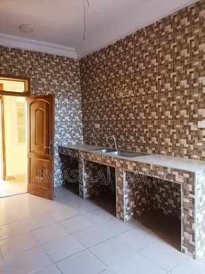 3bdrm Apartment in Redtop, Weija for rent