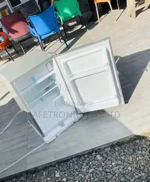 Essential 70 Liters Singledoor Pearl Grey Topfreezer Fridge
