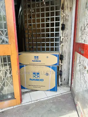 Eco Friendly R410 Gas Nasco Inverter 1.5hp Black