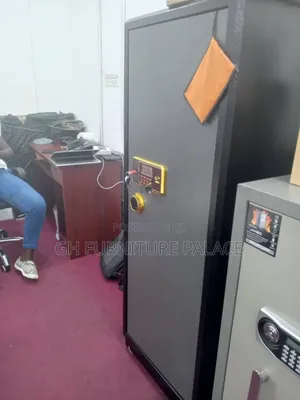 Metal Safe for Office and Home