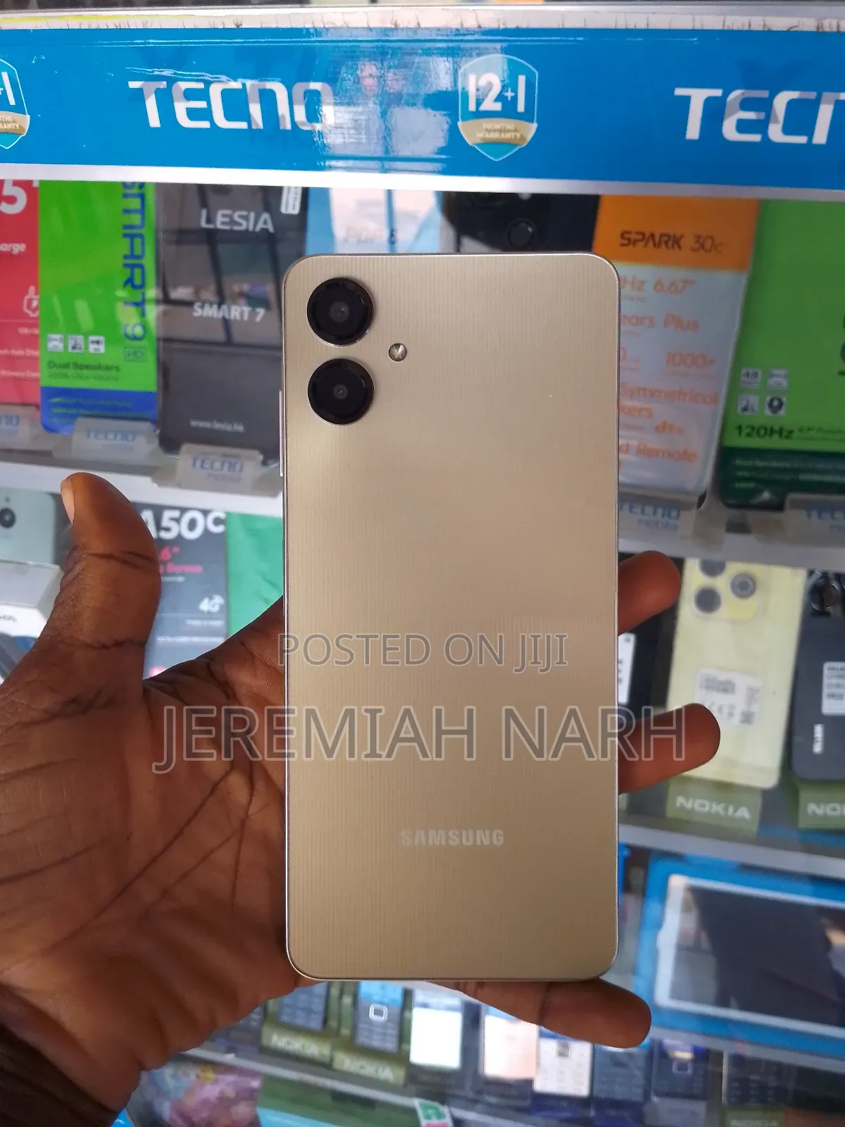 New Samsung Galaxy A06 64 GB Gold