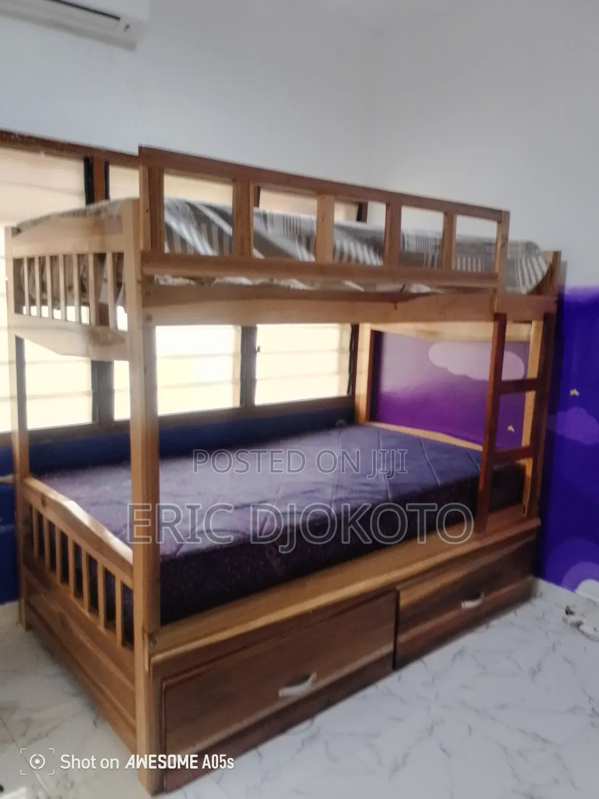 Bunk Bed With Two Drawers