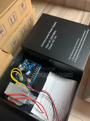 CCTV 8ch Power Supply 12v5a With Case