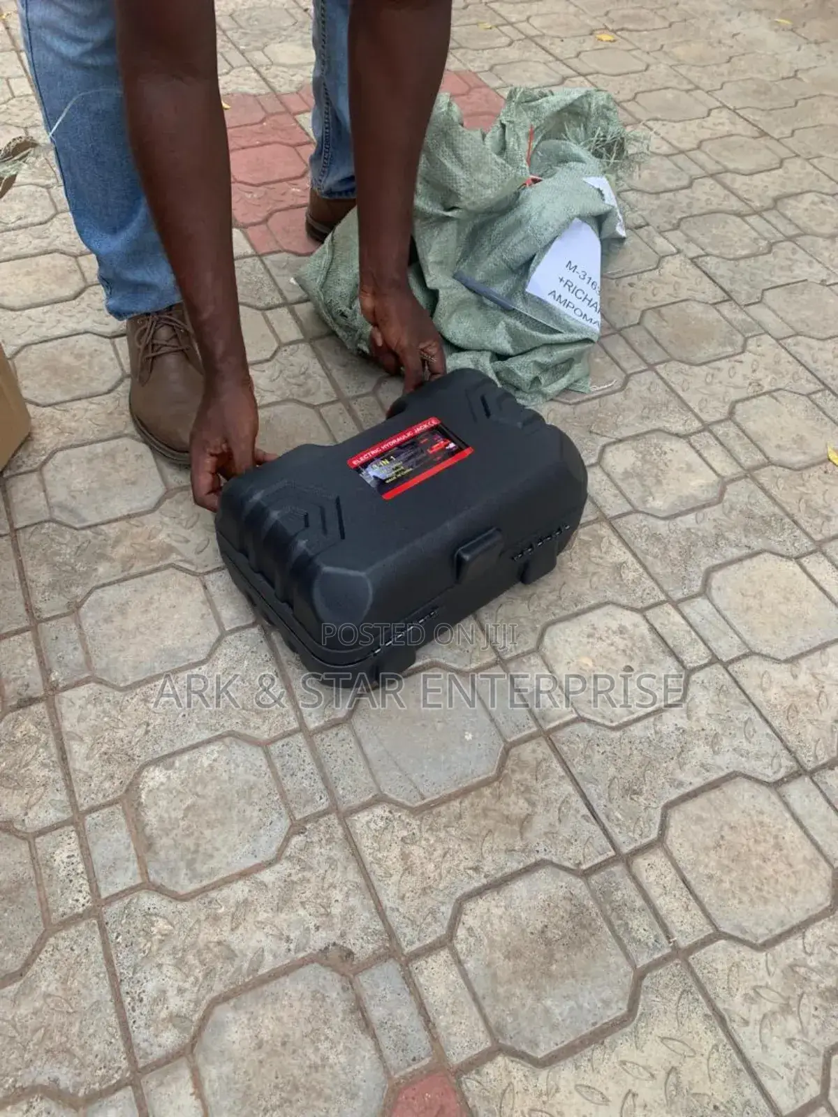 Electric Car Jack