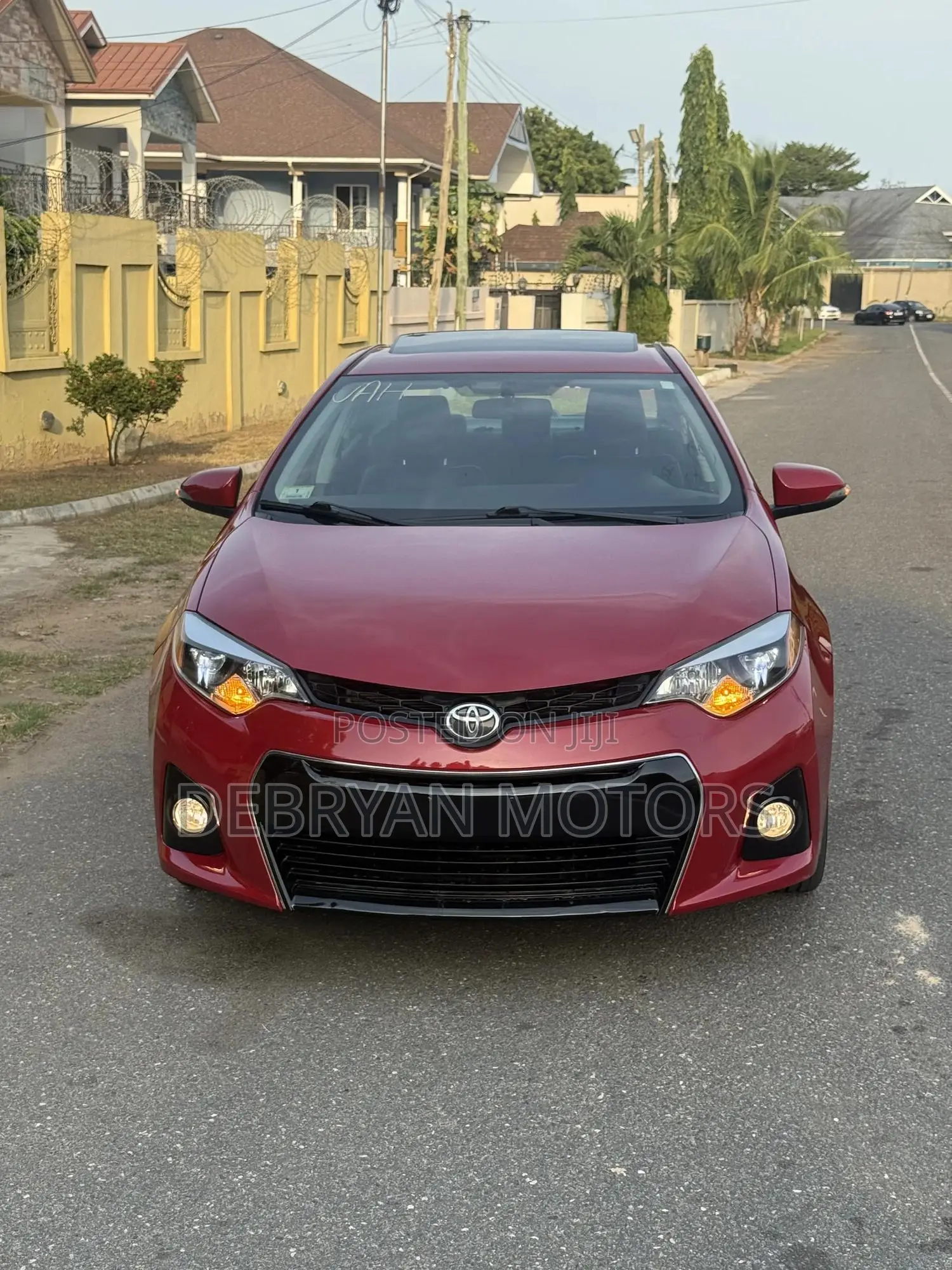 Toyota Corolla S Premium 4dr Sedan (1.8L 4cyl CVT) 2015 Red
