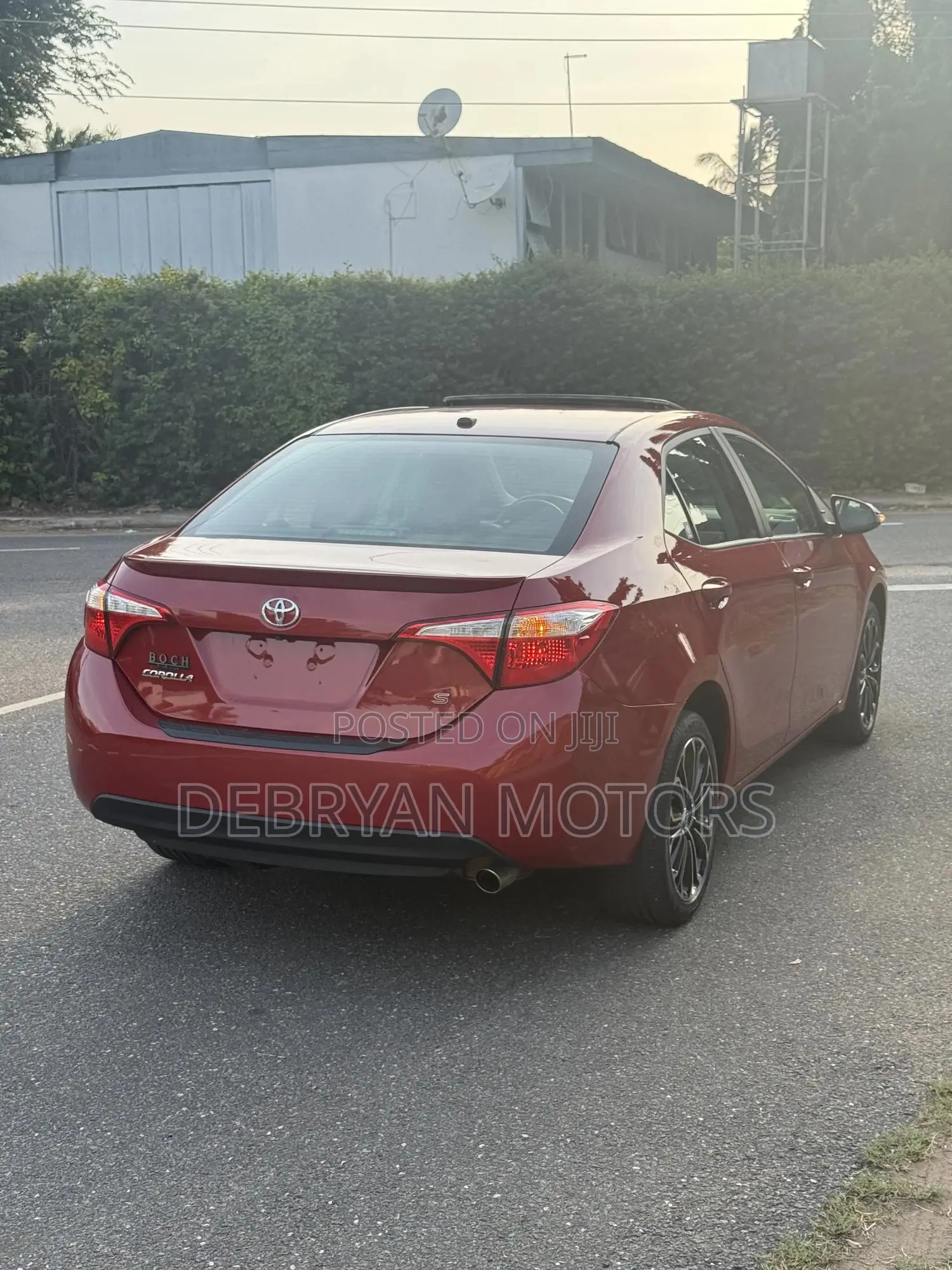 Toyota Corolla S Premium 4dr Sedan (1.8L 4cyl CVT) 2015 Red