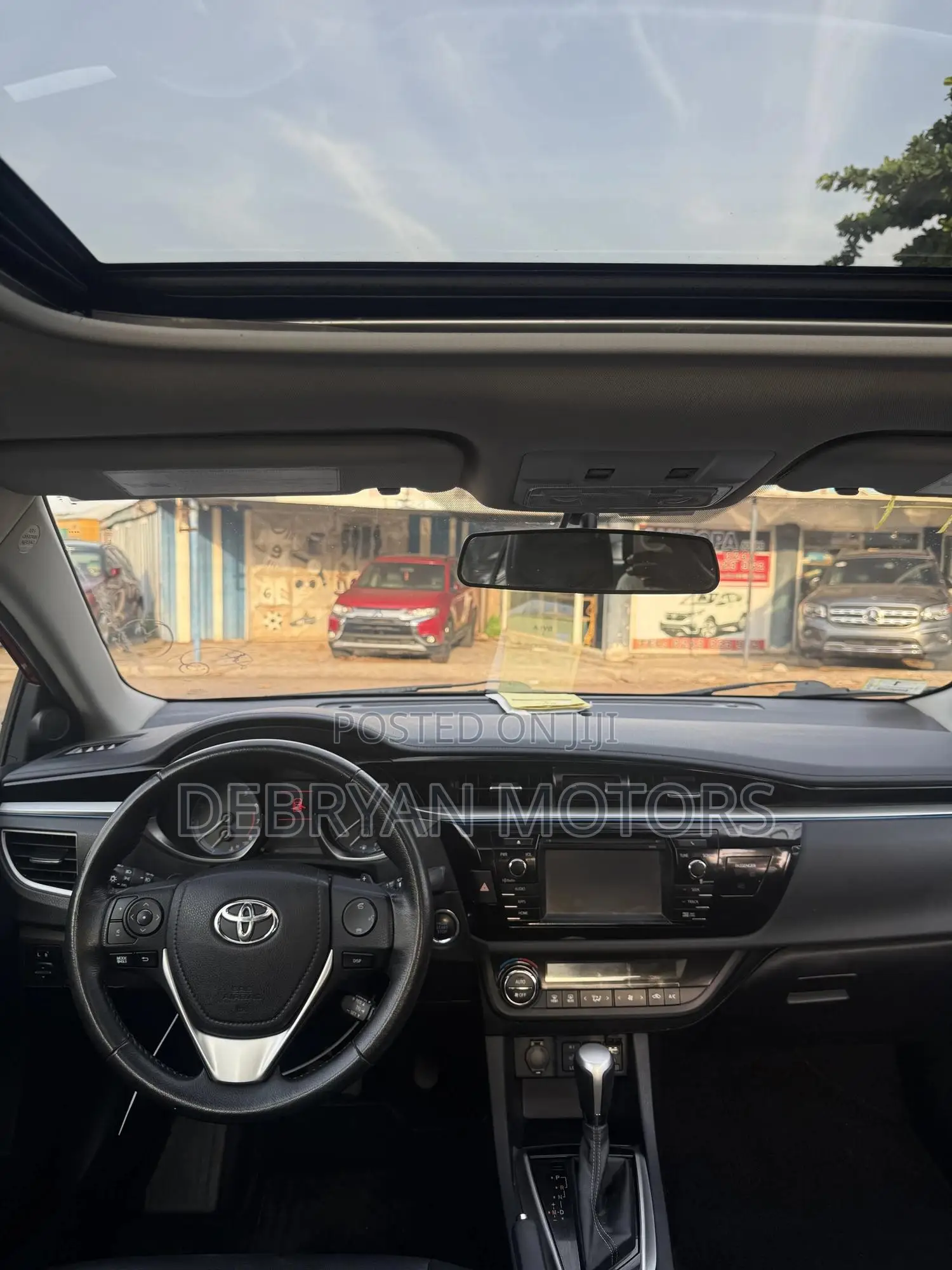 Toyota Corolla S Premium 4dr Sedan (1.8L 4cyl CVT) 2015 Red