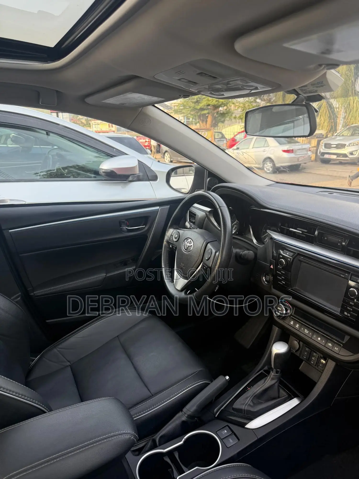 Toyota Corolla S Premium 4dr Sedan (1.8L 4cyl CVT) 2015 Red