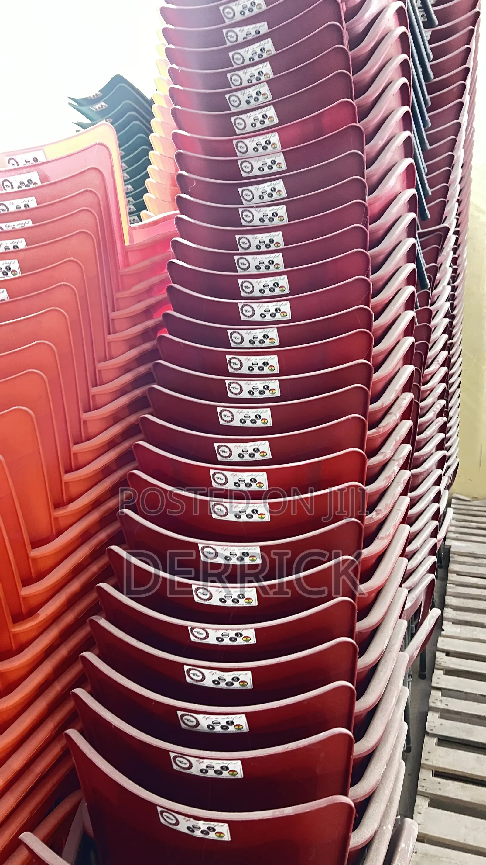 Durable Super Original Miniplast Camel Chair