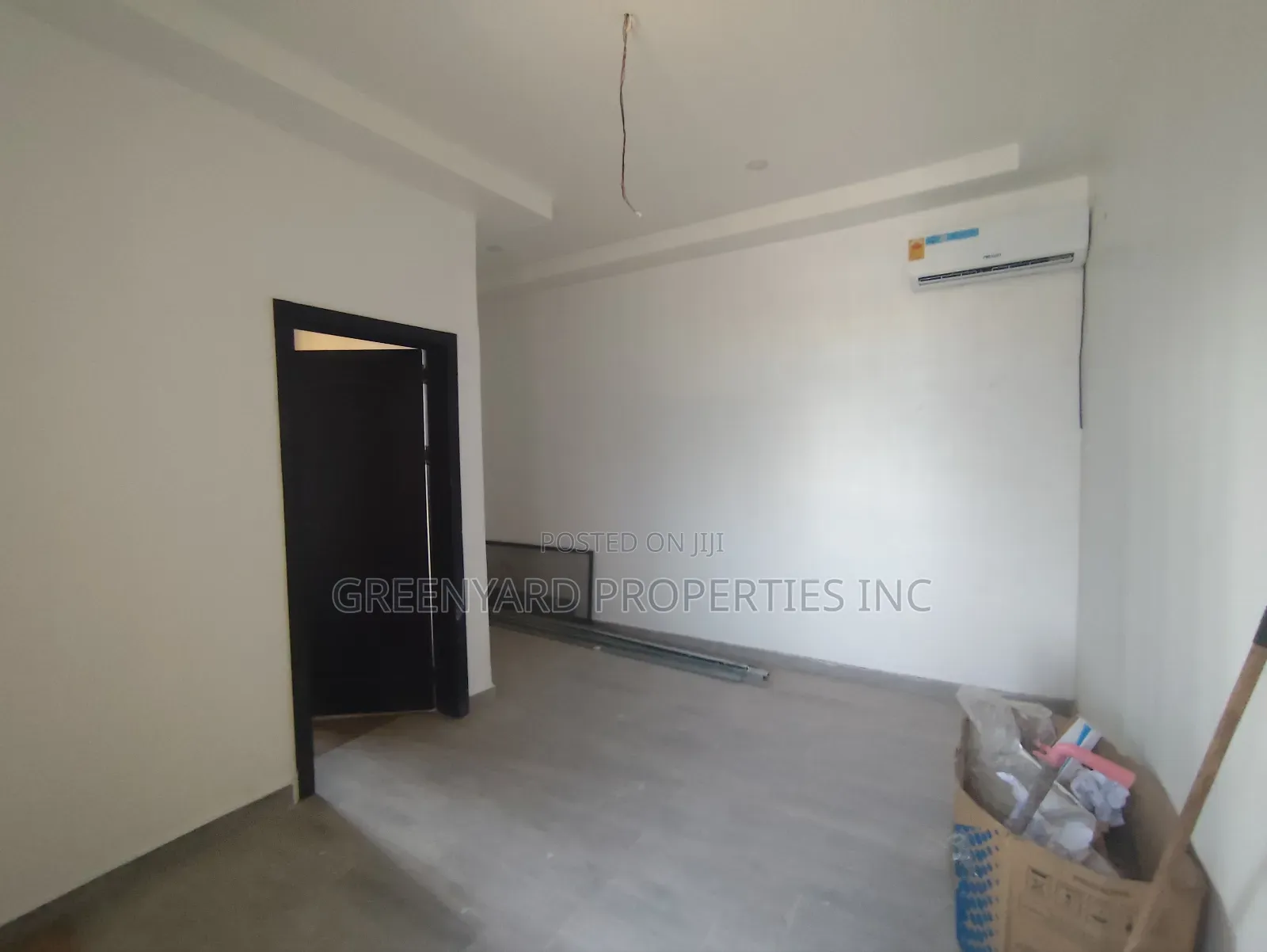 2bdrm Apartment in Flyover, East Legon for rent