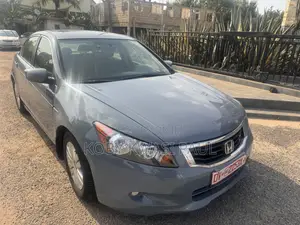 Photo - Honda Accord 2012 Beige