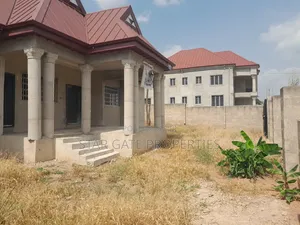 5bdrm House in Fawoade Bampenase, Kumasi Metropolitan for sale