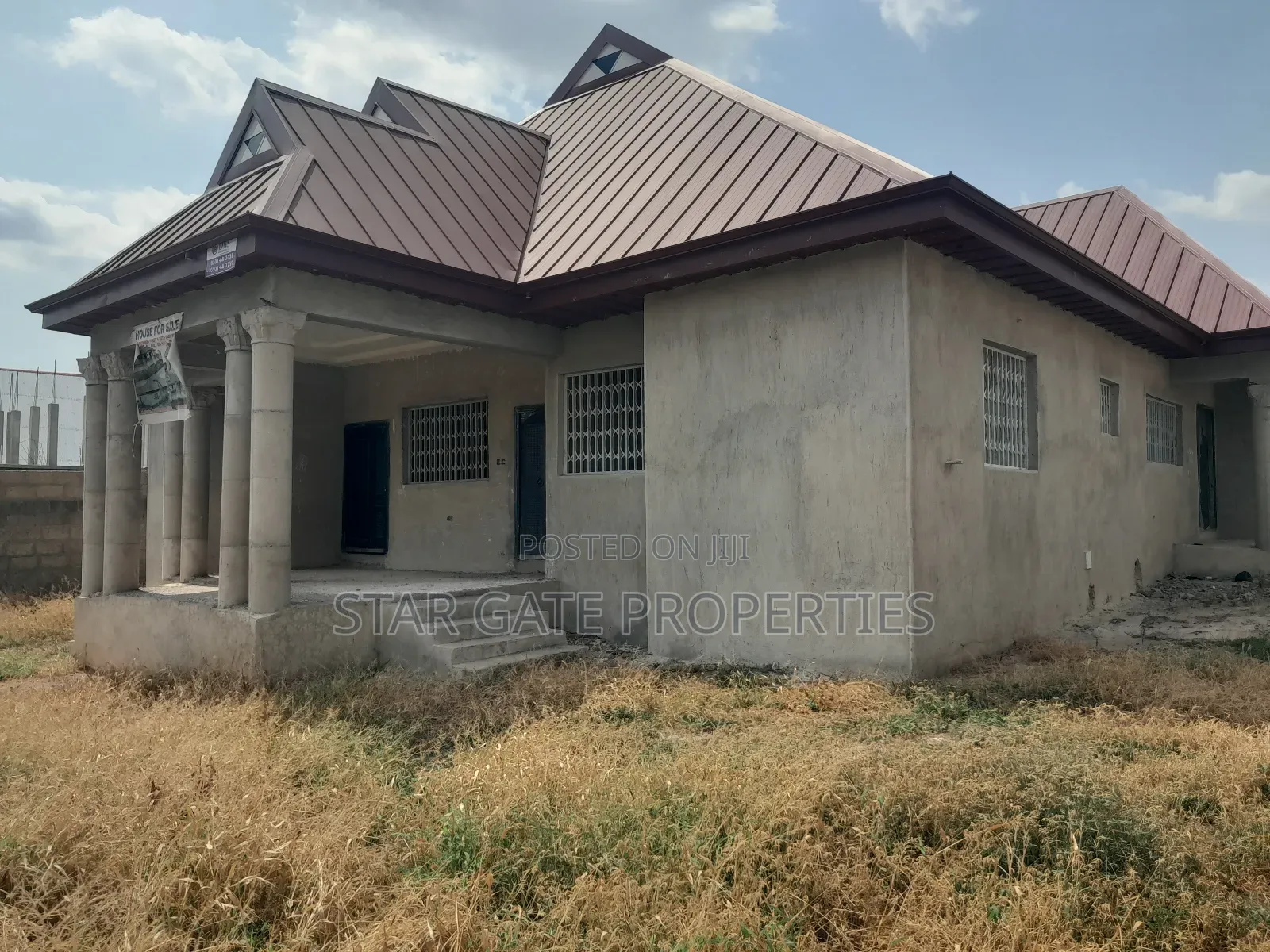5bdrm House in Fawoade Bampenase, Kumasi Metropolitan for sale