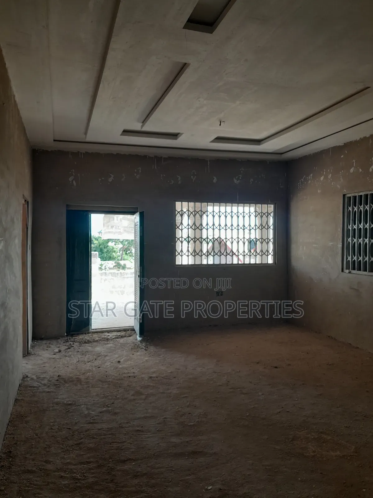 5bdrm House in Fawoade Bampenase, Kumasi Metropolitan for sale