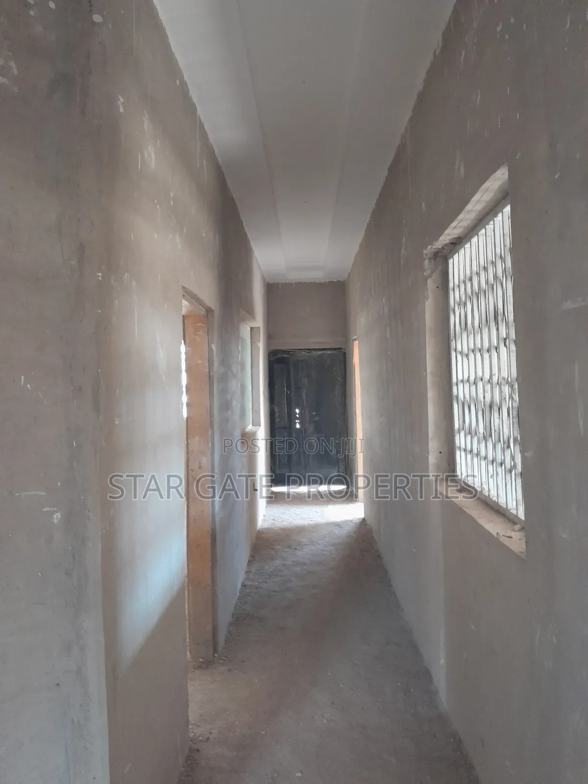 5bdrm House in Fawoade Bampenase, Kumasi Metropolitan for sale