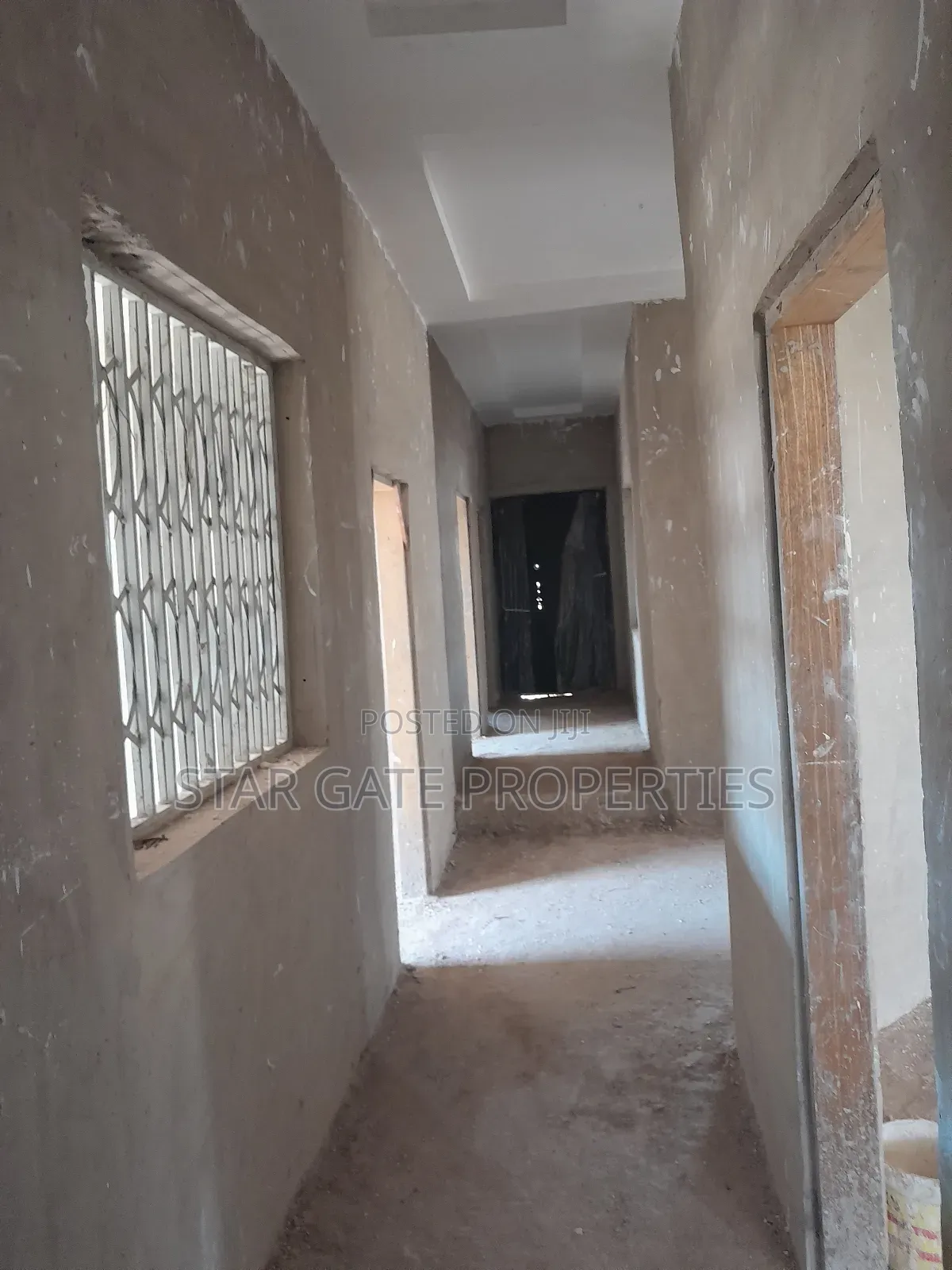 5bdrm House in Fawoade Bampenase, Kumasi Metropolitan for sale