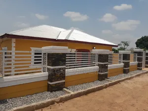 3bdrm House in Asonomaso, Kumasi Metropolitan for sale
