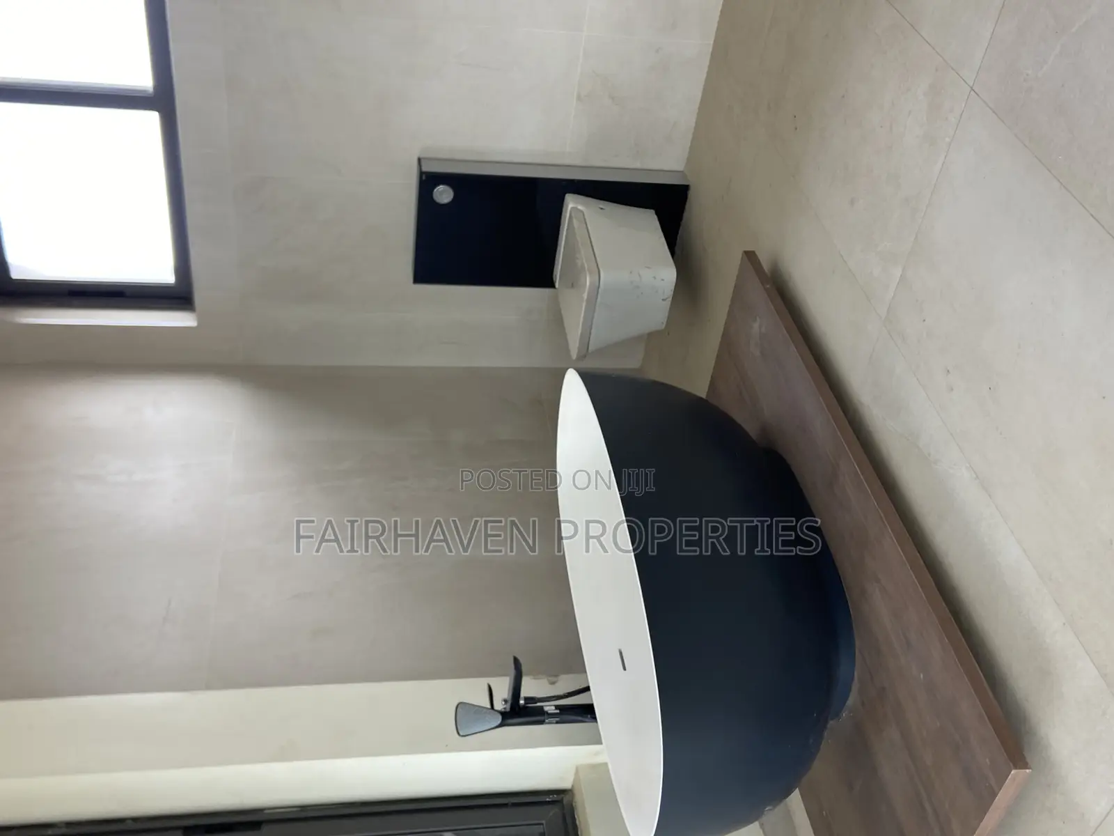 1bdrm Penthouse in Pokuase, Achimota for rent