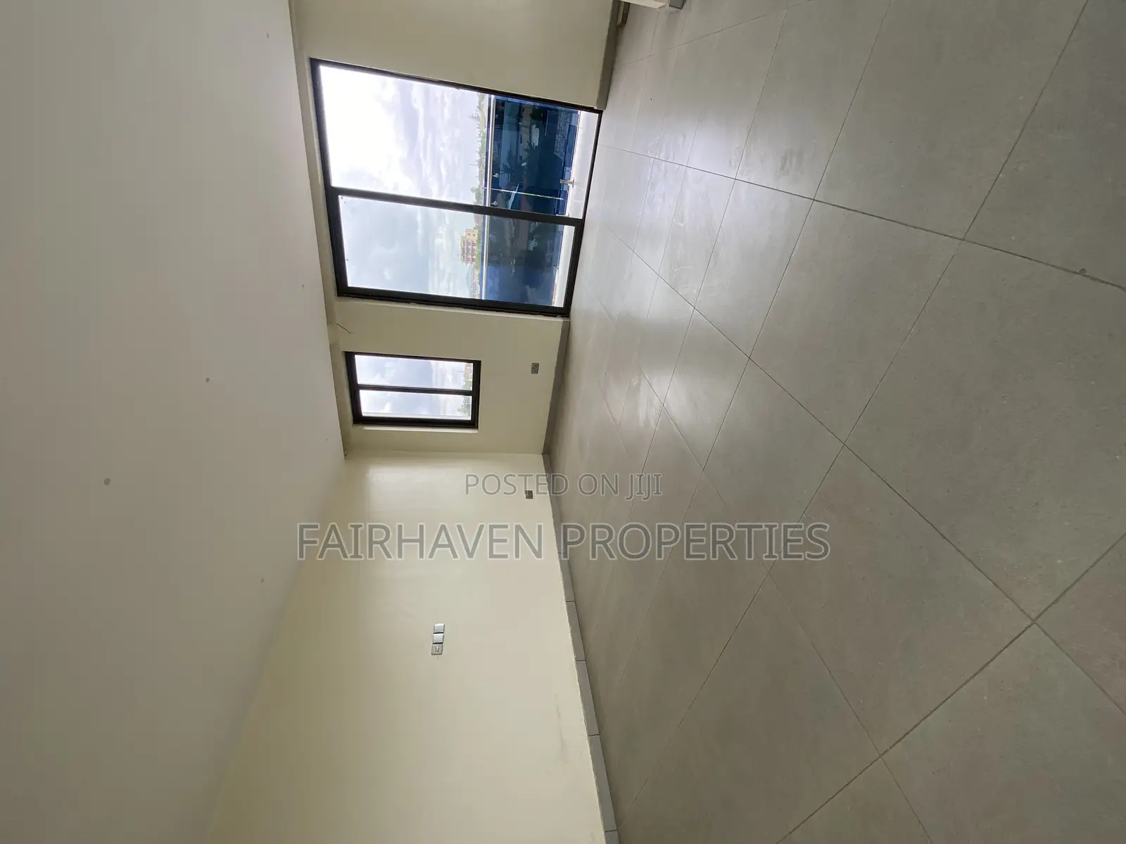 1bdrm Penthouse in Pokuase, Achimota for rent