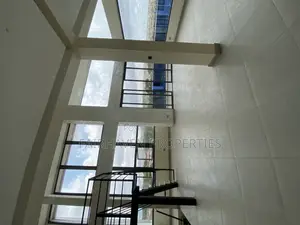 1bdrm Penthouse in Pokuase, Achimota for rent