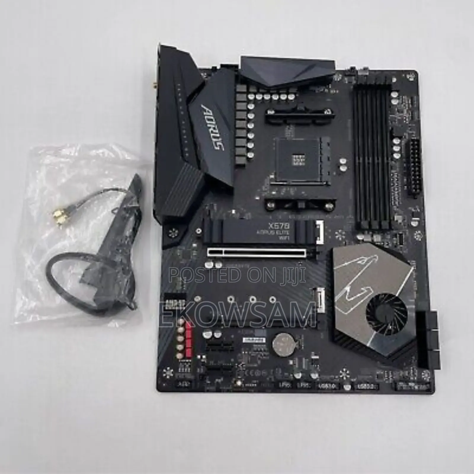 Gigabyte X570 Aorus Elite Wi-Fi and Ryzen 7 5700x Processor
