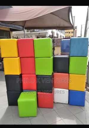Pub Stool for Customers