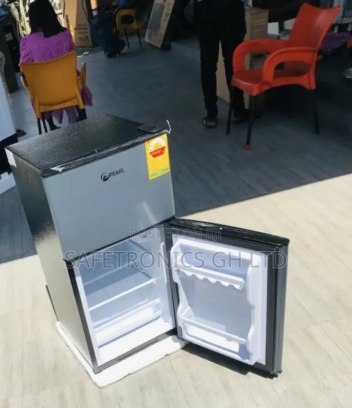 Doubledoor Frostflow 90l Black Glass Pearl Topfreezer