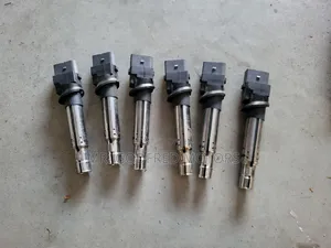 Volkswagen Touareg 2010 V.6 Ignition Coil Pack. Original.