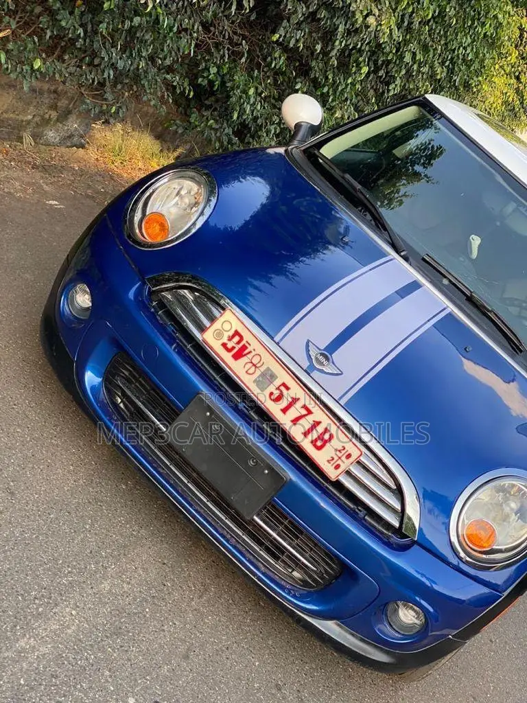 Mini Cooper 2014 Blue