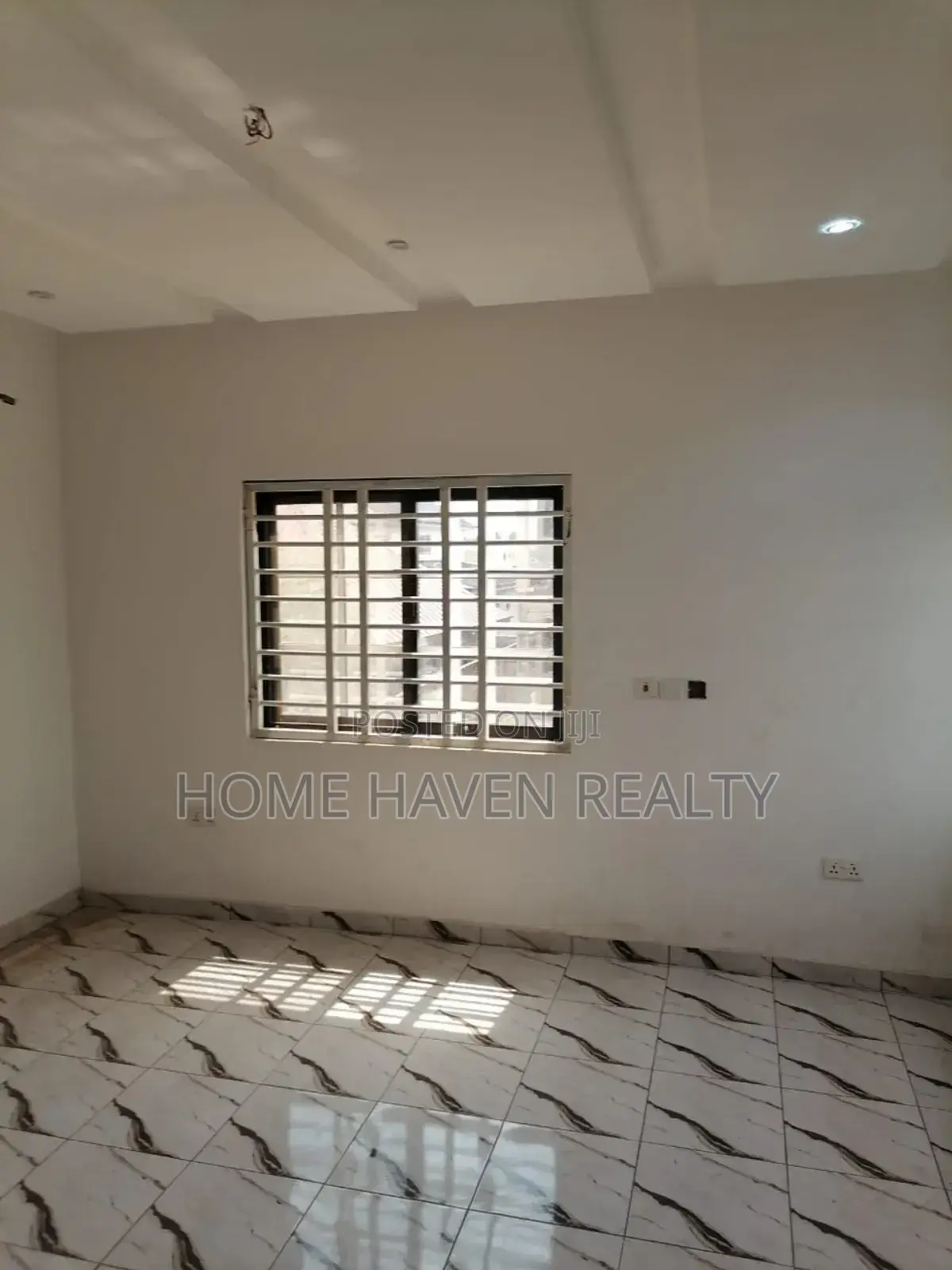 4bdrm House in Stadium, Amasaman for sale