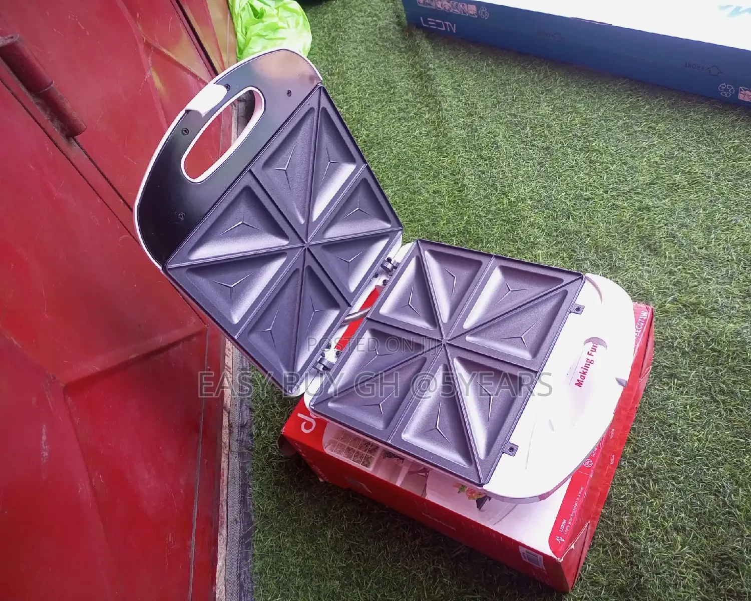 Adjustable Heat Sandwich Maker Decakila 1200w